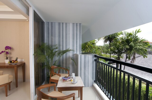 サリスビーチホテルアンドスパ