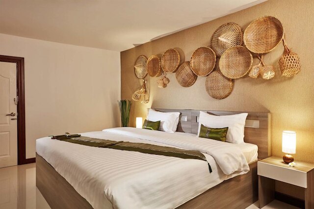 バーンタイブティック