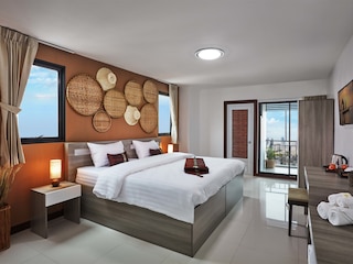 バーンタイブティック