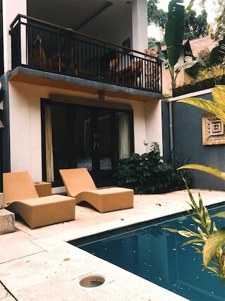 オマー レンブ ヴィラ