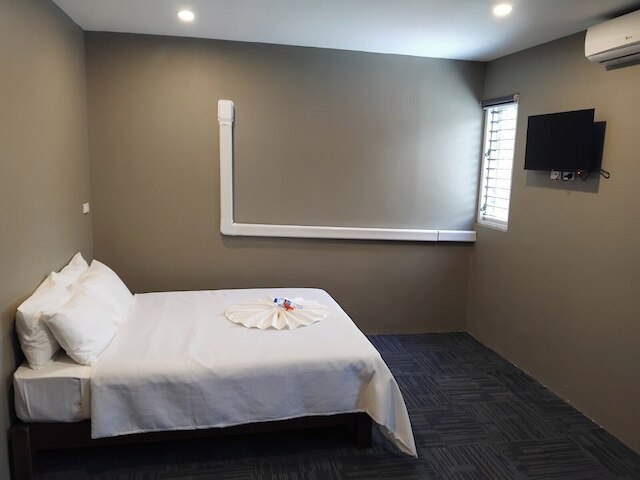 アイランド アコモデーション ナンディ