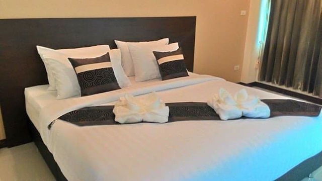 K2 リビング ウッタラディット