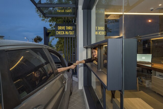 ジンホールド ホテル & サービスド アパートメント ミリ