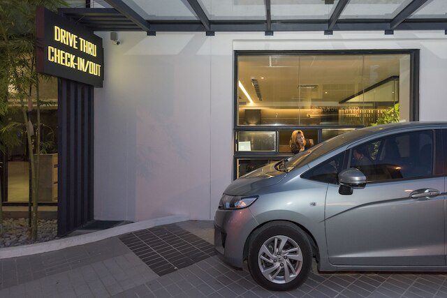 ジンホールド ホテル & サービスド アパートメント ミリ