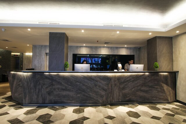 オールナイト＆ディーペレンバン - ベテラン