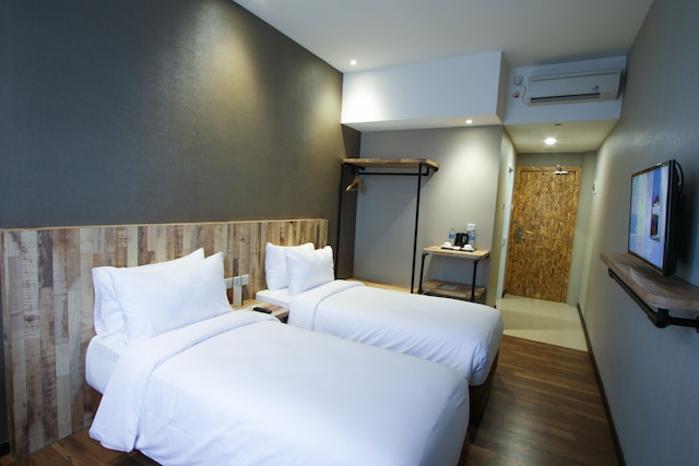 オールナイト＆ディーペレンバン - ベテラン