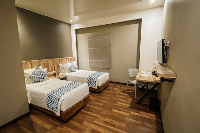 オールナイト＆ディーペレンバン - ベテラン