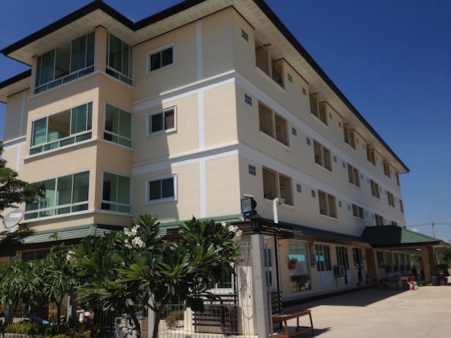 ST アパートメント