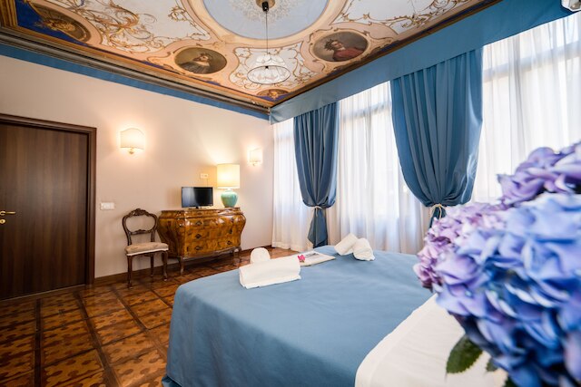 カ ラヴェッツェーラ