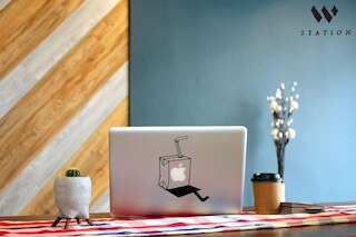 W ステーション