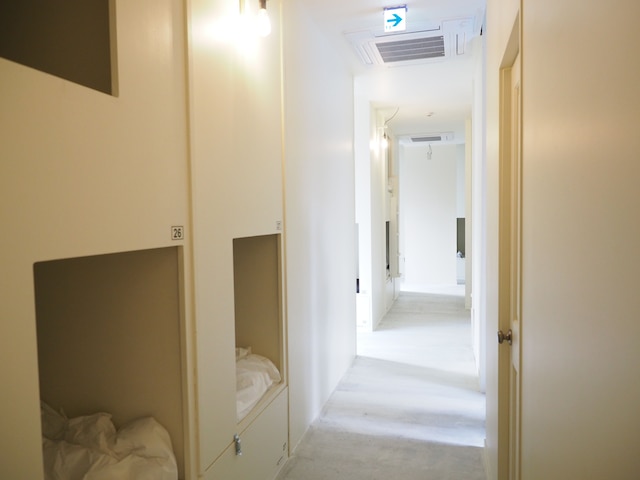 almond hostel & cafe