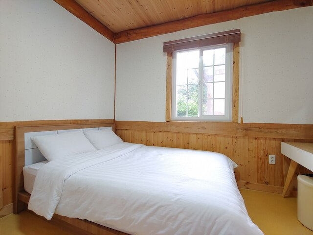 クムオク ログ ペンション