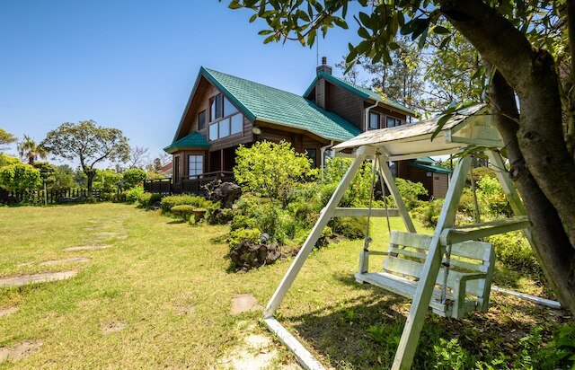 オン ザ シー ペンション