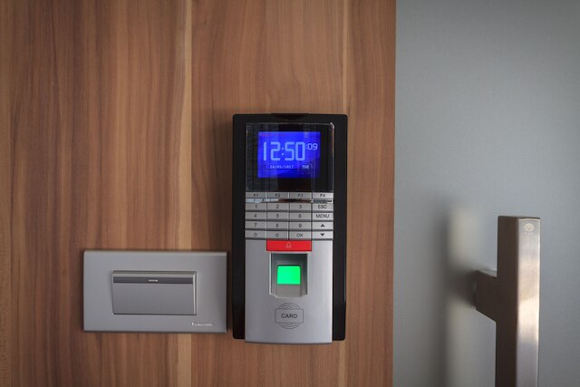 Q スペース レジデンス