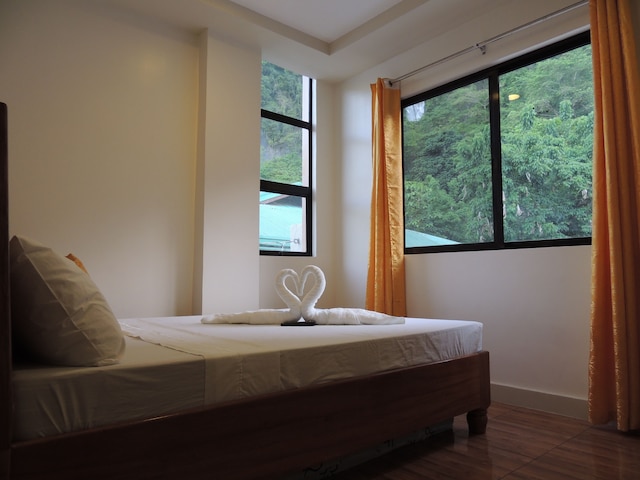 アンジェリック ツーリスト イン