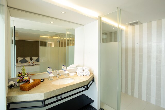 ベノアシーシートスアンドビラズ