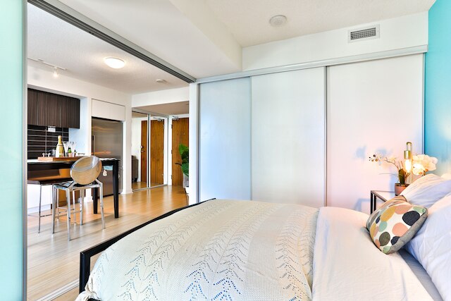 シティプレイス 1B ラックス コンドミニアム レイクサイド スカイドーム MTCC