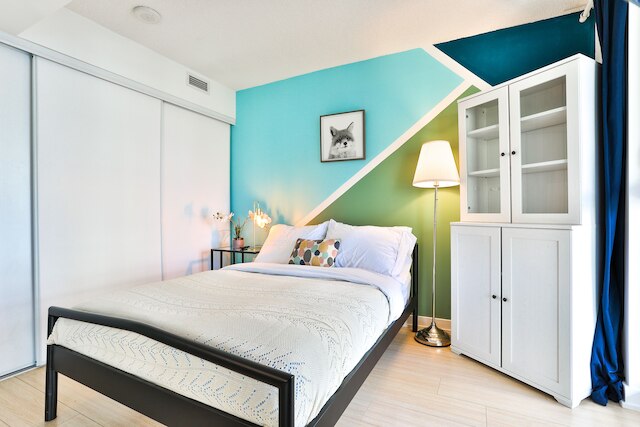 シティプレイス 1B ラックス コンドミニアム レイクサイド スカイドーム MTCC