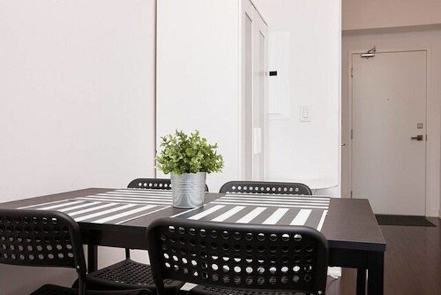 ラビッシュ スイート - ラグジュアリー ワン ベッドルーム コンド