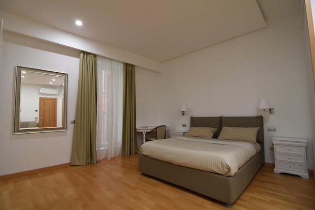 ラ ストラーダ パルラータ