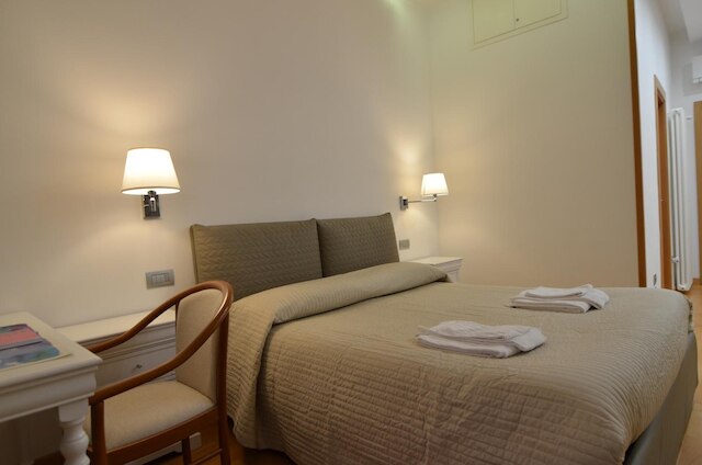 ラ ストラーダ パルラータ