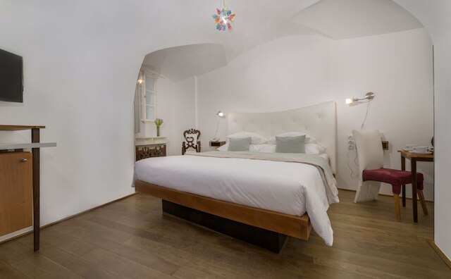 デザイン ホテル ネルダ