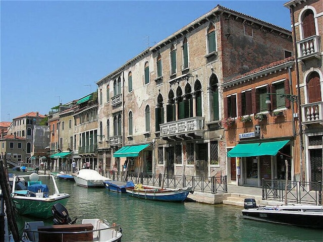 レジデンス パラッツォ オドーニ