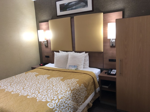 デイズ イン バイ ウィンダム ブルックリン