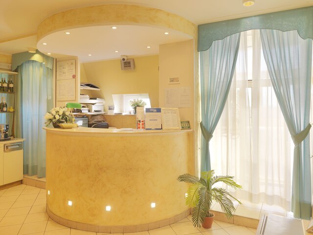 ホテル アルコ ロマナ