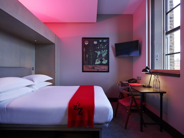 マラブルズ・ファリンドンホテル