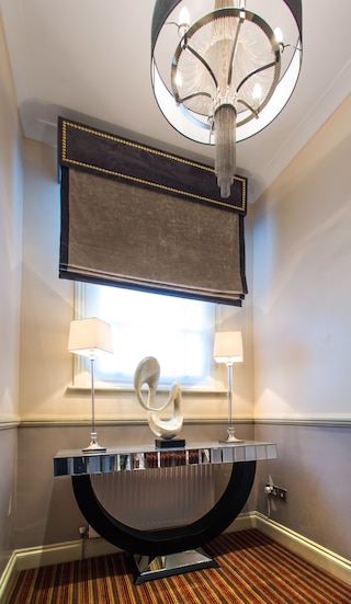 コンフォート イン バッキンガム パレス