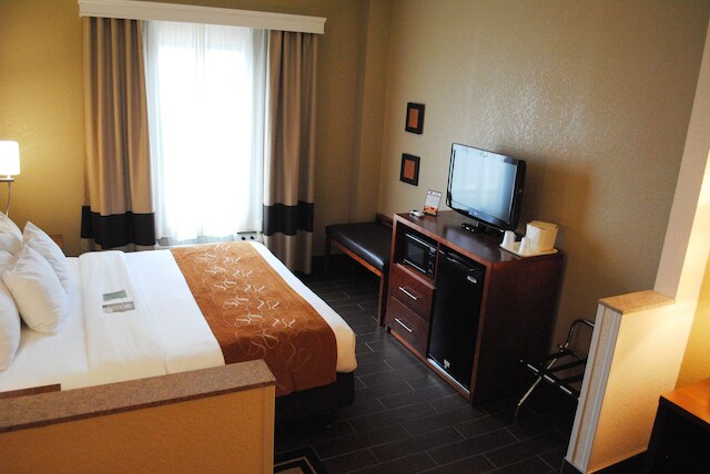 コンフォート スイーツ グランド ラピッズ サウス