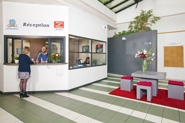 セジュール & アフェールズ レンヌ ドゥ ブルターニュ