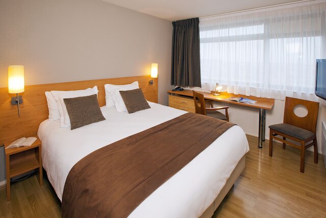 セジュール & アフェールズ レンヌ ドゥ ブルターニュ