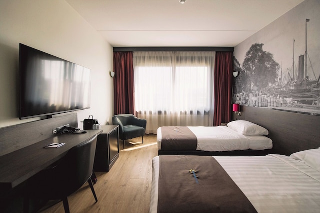 バスティオン ホテル バーレンドレヒト