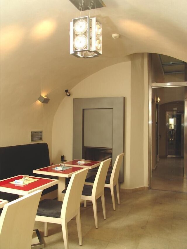 ザ ゴールデン ウィール