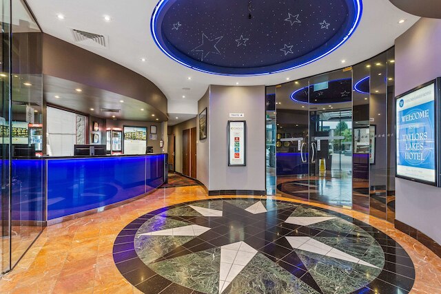 クオリティ ホテル テイラーズ レイク