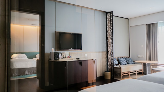 コンラッド  バリ