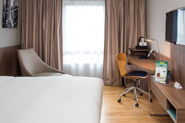 ホリデイ イン ロンドン - ウエスト by IHG