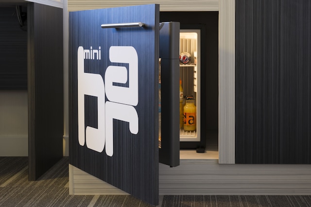 プチ パレス アレナル