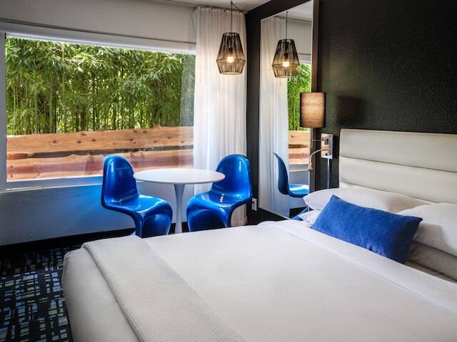 ジュピター ホテル