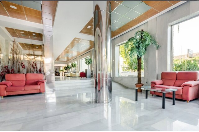 チェックイン カミノ デ グラナダ