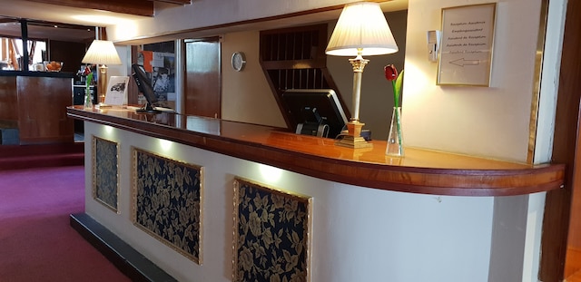 レンブラントプレイン ホテル