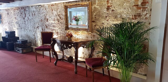 レンブラントプレイン ホテル