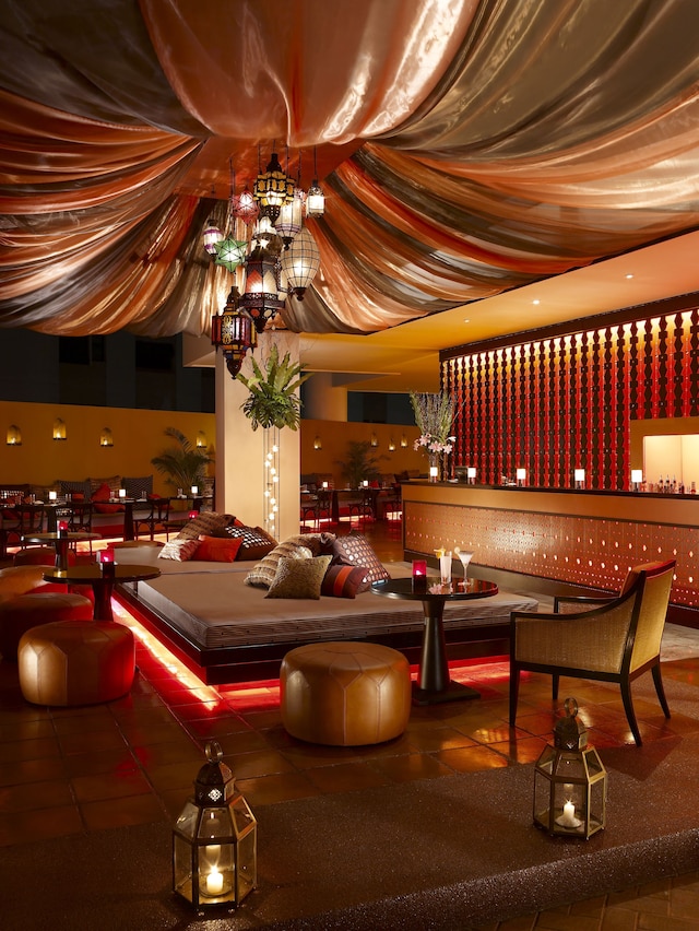 ルブアステートタワー