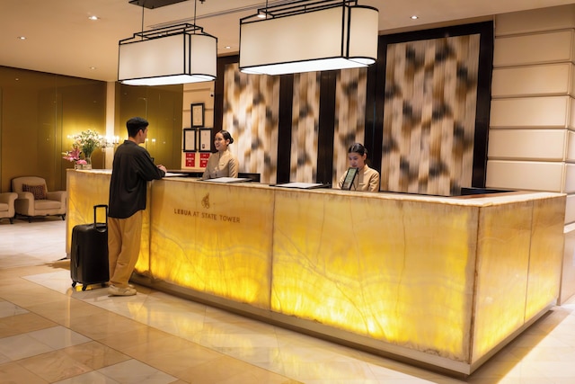 ルブアステートタワー