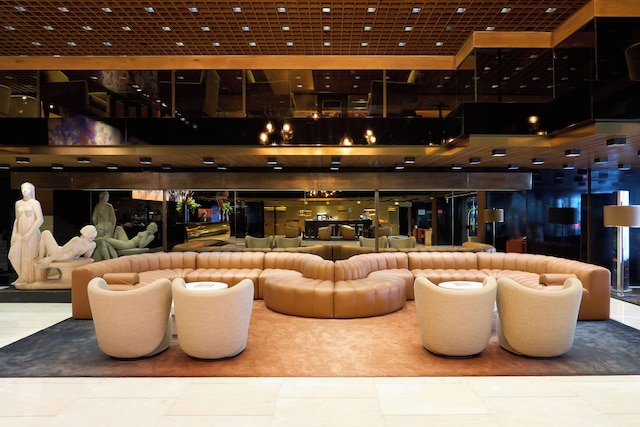 アルティス グランド ホテル