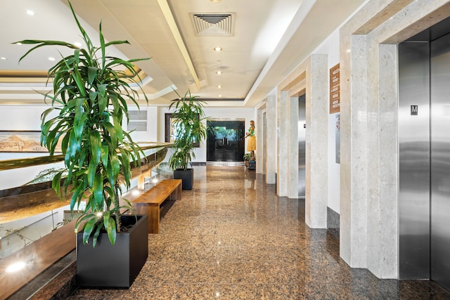 ルアナ ワイキキ ホテル & スイーツ