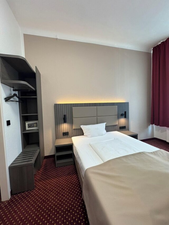 ホテル ルーメン アム ハウフトバーンホフ