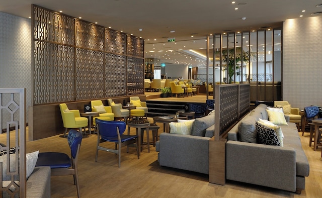 ゼウス ウィンダム グランド アテネ